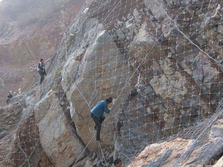 GPS2型主動(dòng)邊坡防護(hù)網(wǎng)